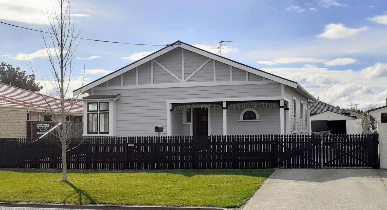 Te Waiharakeke Holiday Home Blenheim Luaran gambar