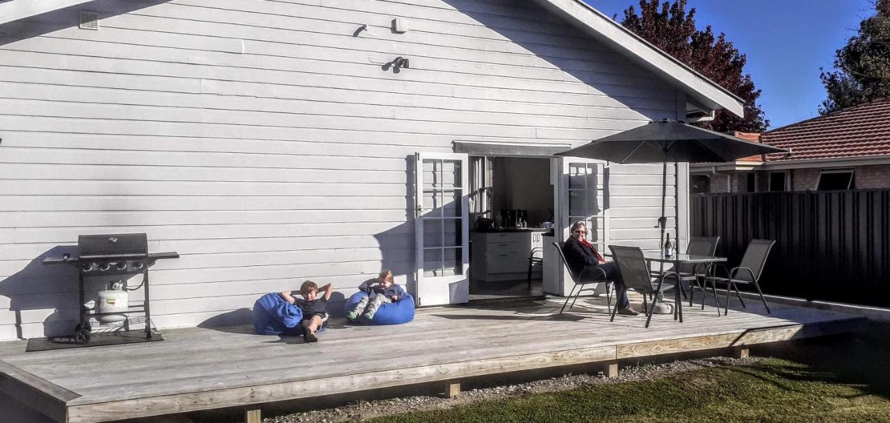 Te Waiharakeke Holiday Home Blenheim Luaran gambar